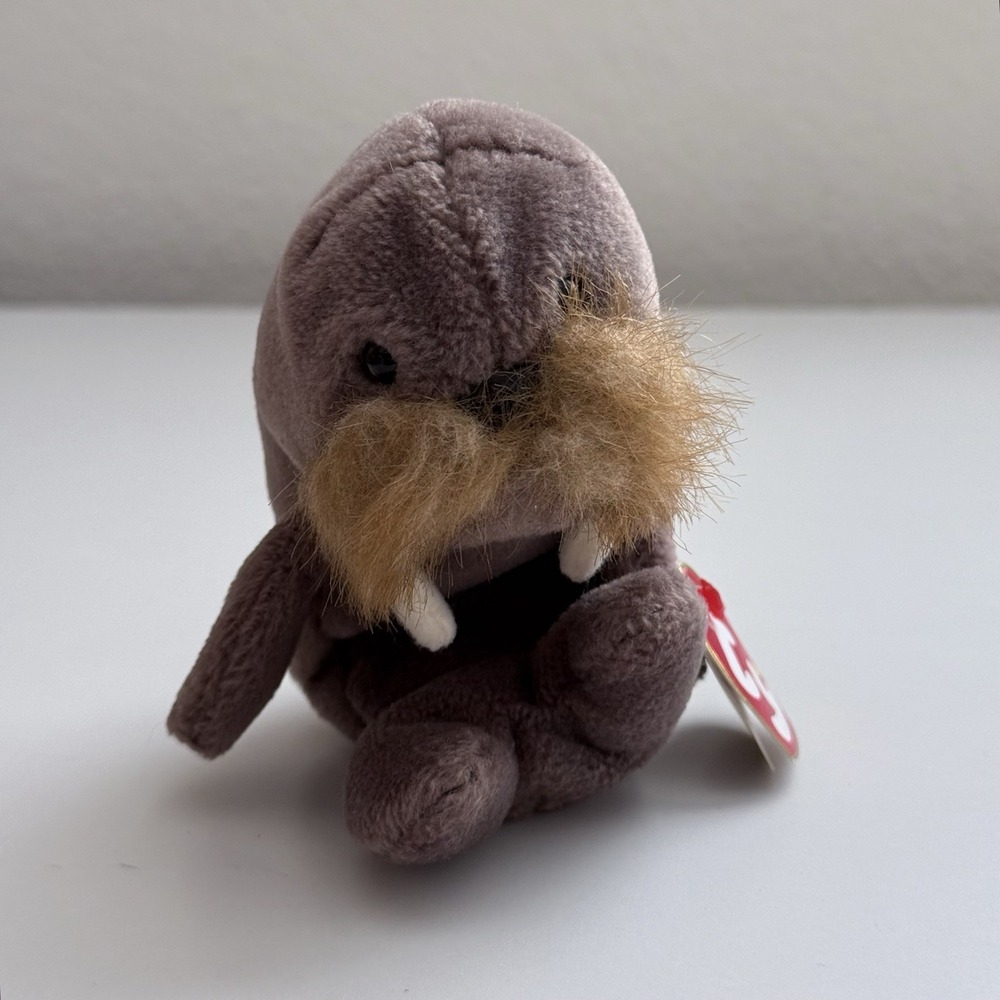 Ty Beanie Babies Jolly the Walrus 1996 CE PE Pellets KR OAKBROOK NWT
